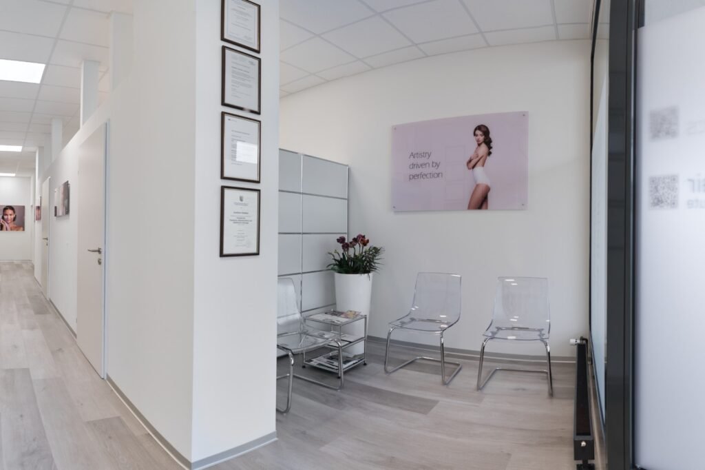 redeker office Sculpting Confidence: The Rise of Buttock Augmentation in Switzerland