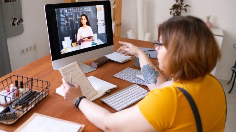 10 Ways to Improve Grades Through Online Chemistry Tutoring